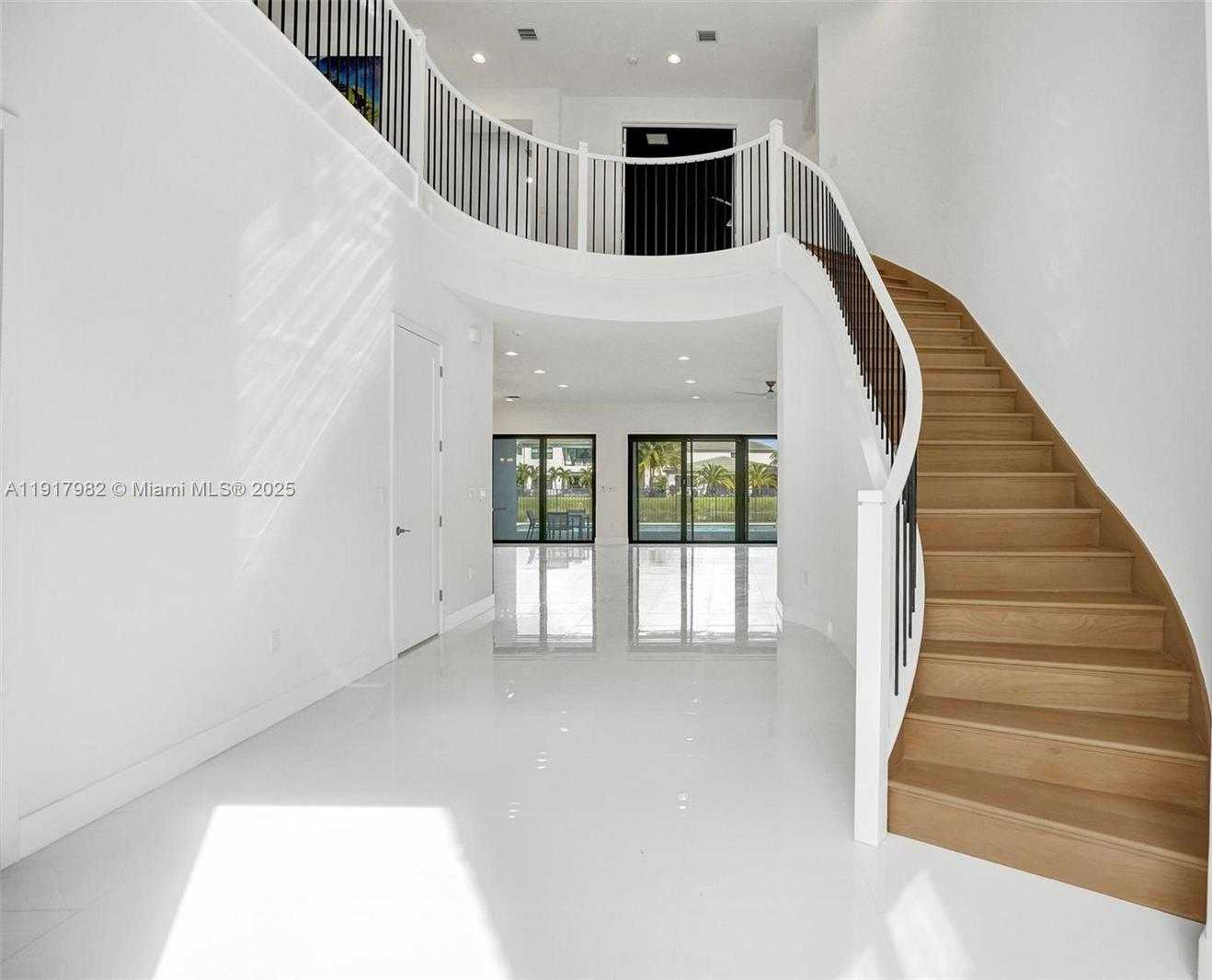 Small Image of 17130 WANDERING WAVE AVE, Boca Raton Number 8