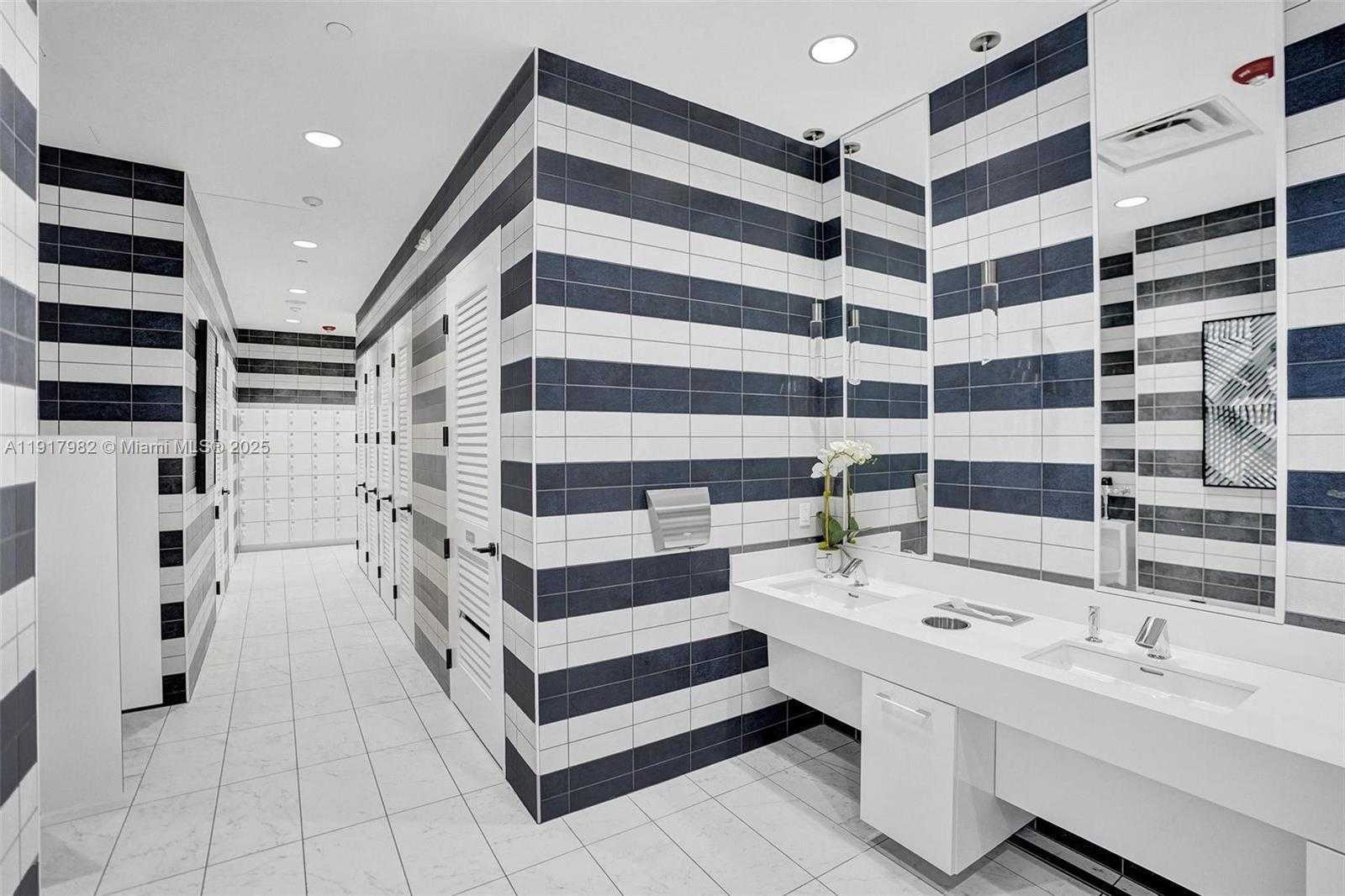 Small Image of 17130 WANDERING WAVE AVE, Boca Raton Number 93