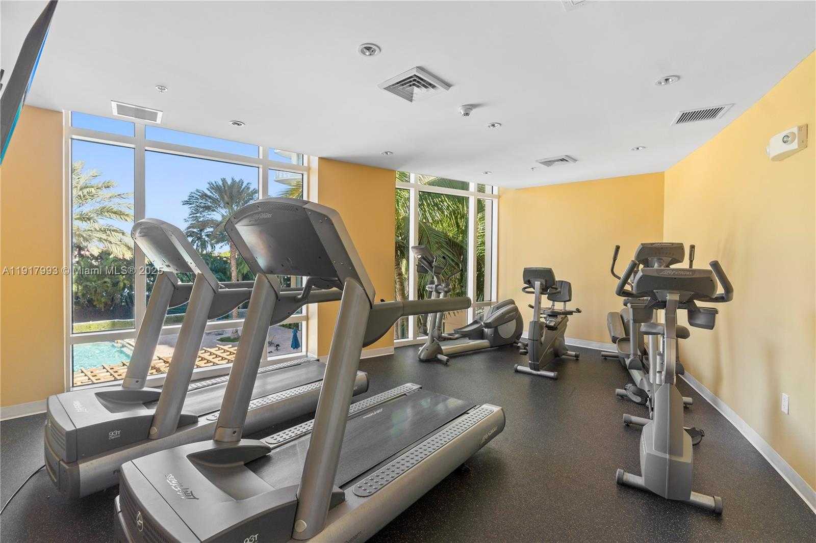 Small Image of 1745 EAST HALLANDALE BEACH BLVD #705W, Hallandale Beach Number 27