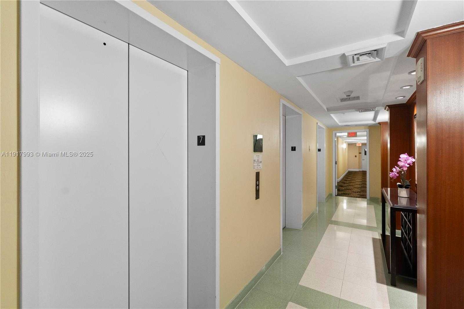 Small Image of 1745 EAST HALLANDALE BEACH BLVD #705W, Hallandale Beach Number 40