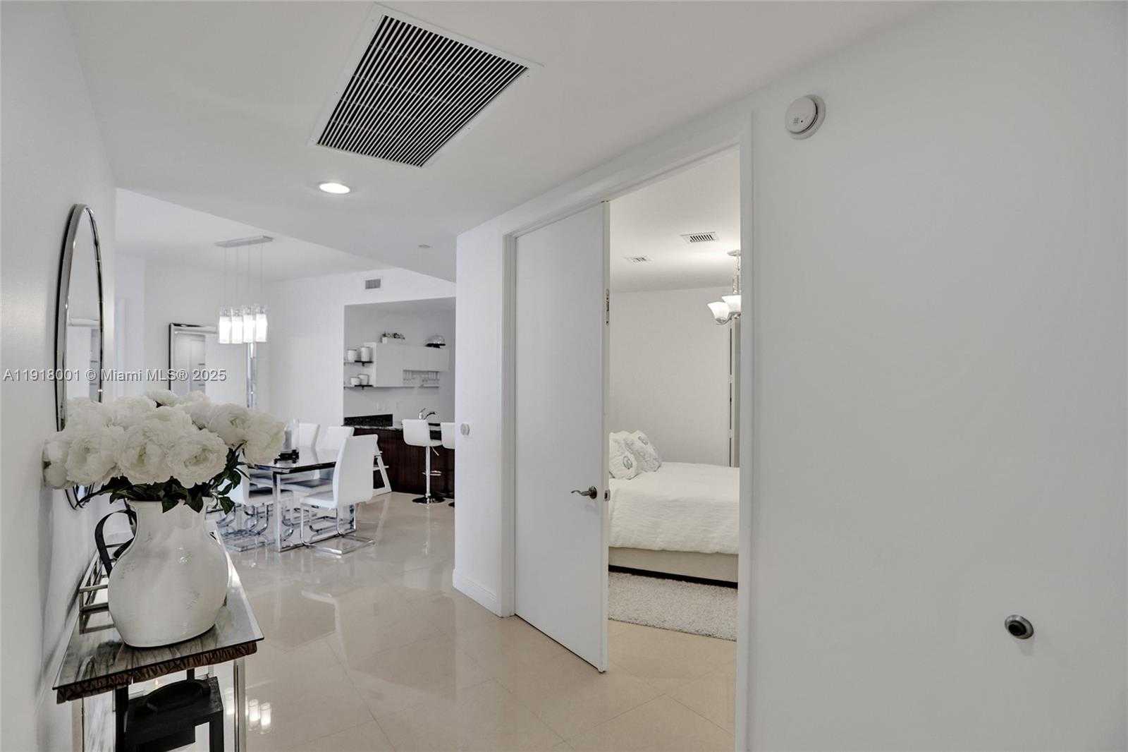 Small Image of 15901 COLLINS AVE #603, Sunny Isles Beach Number 13
