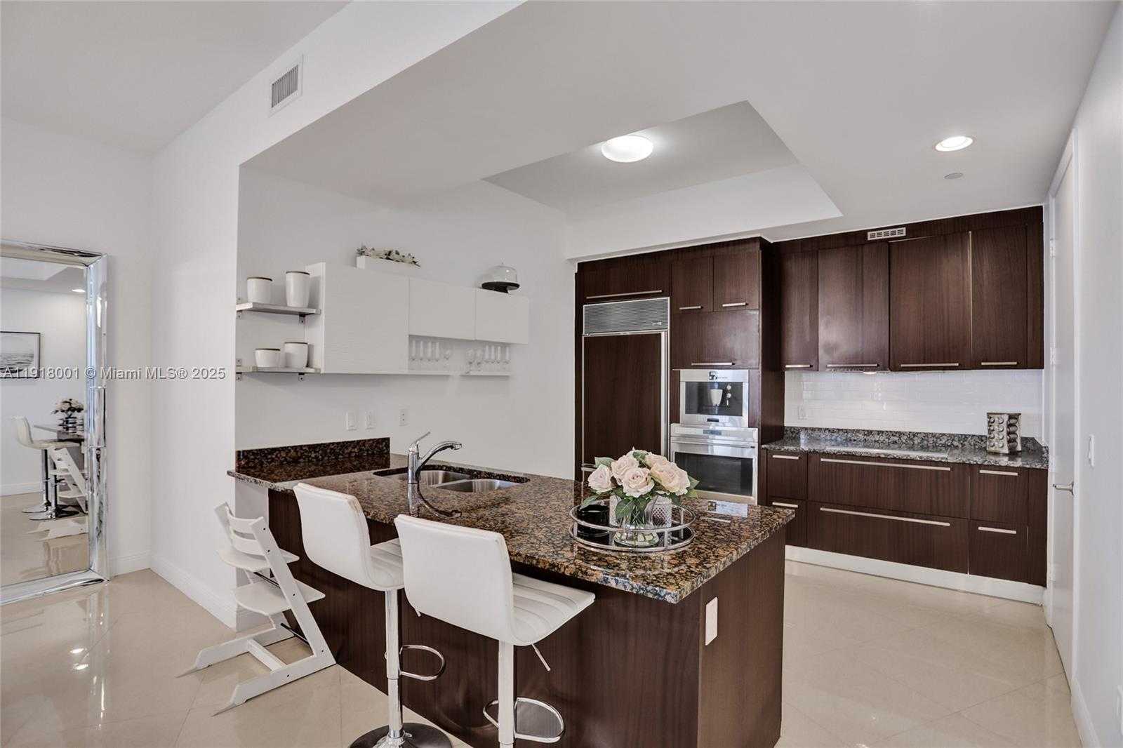 Small Image of 15901 COLLINS AVE #603, Sunny Isles Beach Number 17