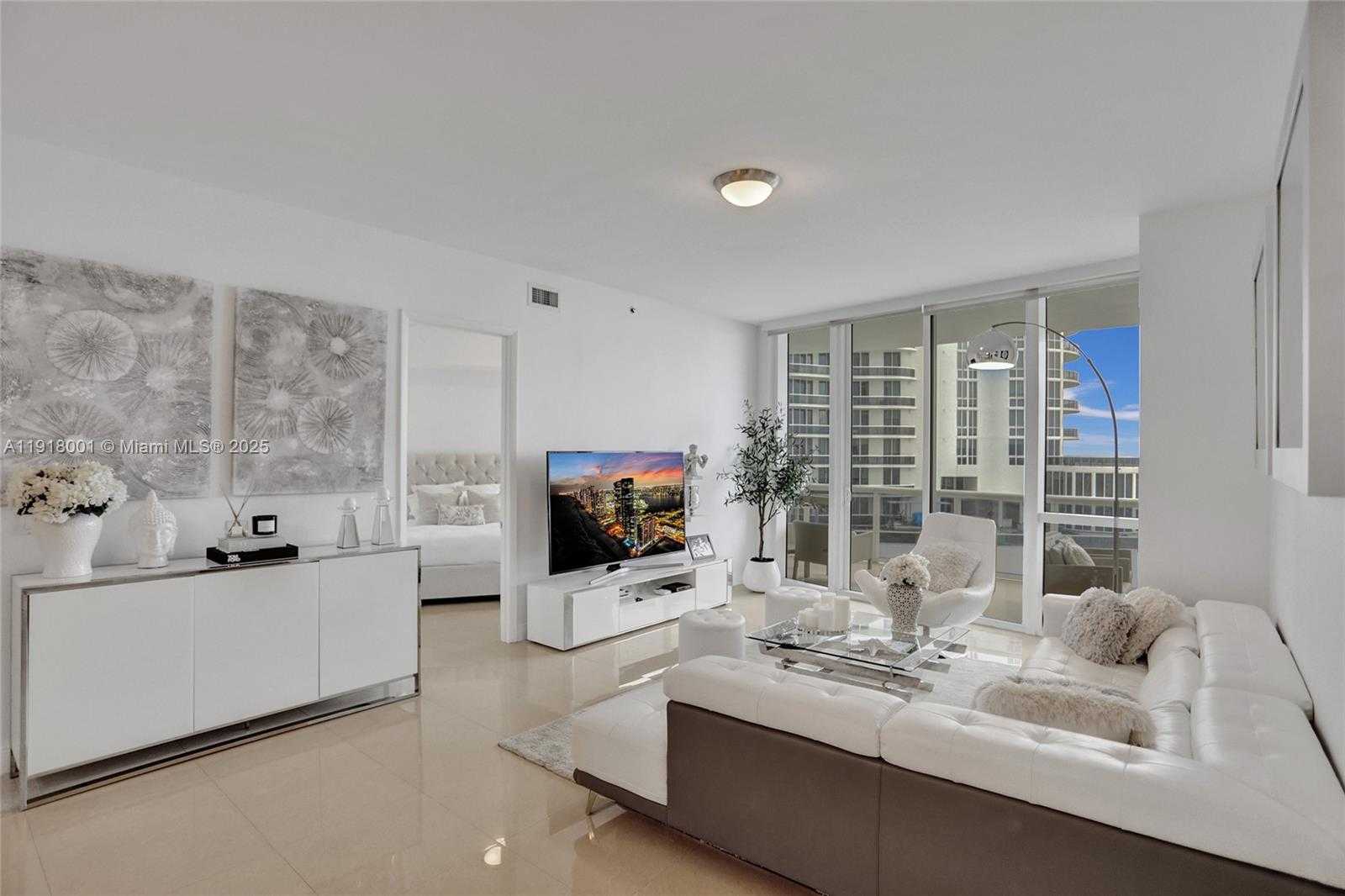 Small Image of 15901 COLLINS AVE #603, Sunny Isles Beach Number 21