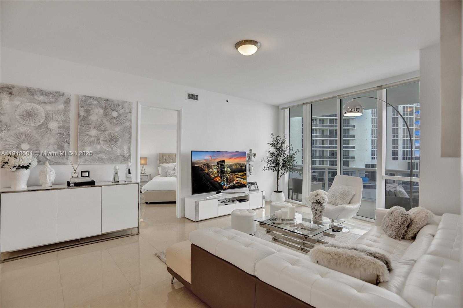 Small Image of 15901 COLLINS AVE #603, Sunny Isles Beach Number 22