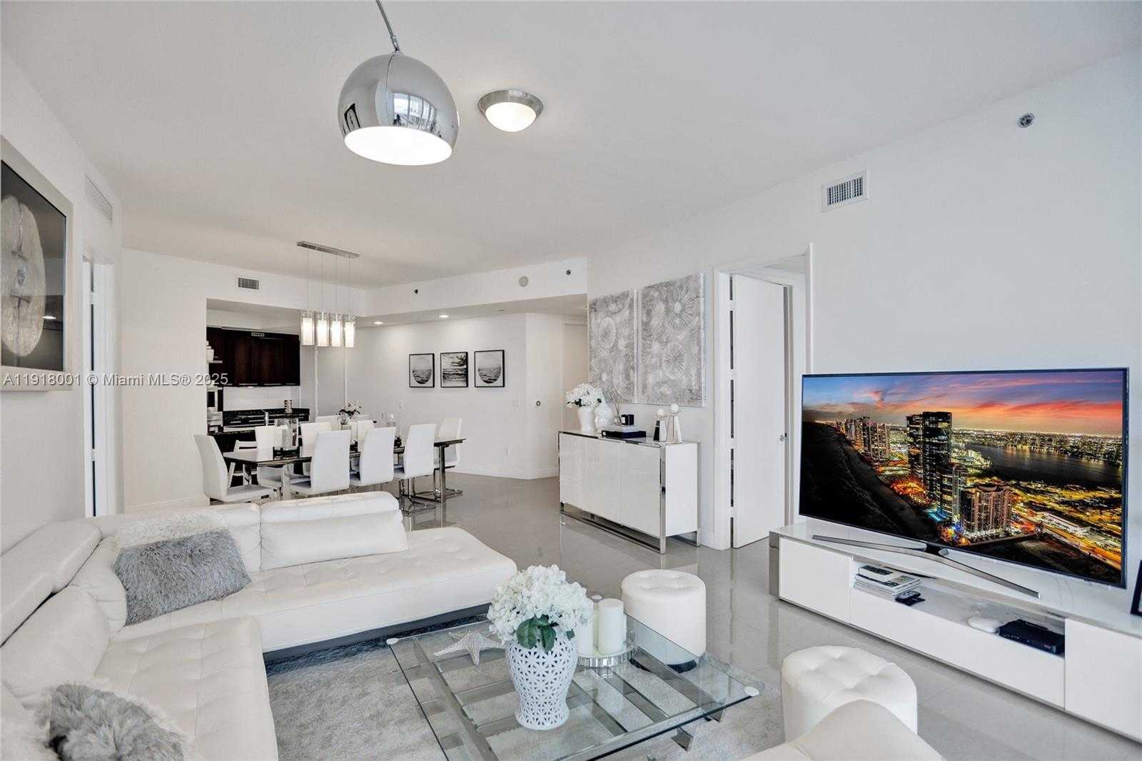 Small Image of 15901 COLLINS AVE #603, Sunny Isles Beach Number 24