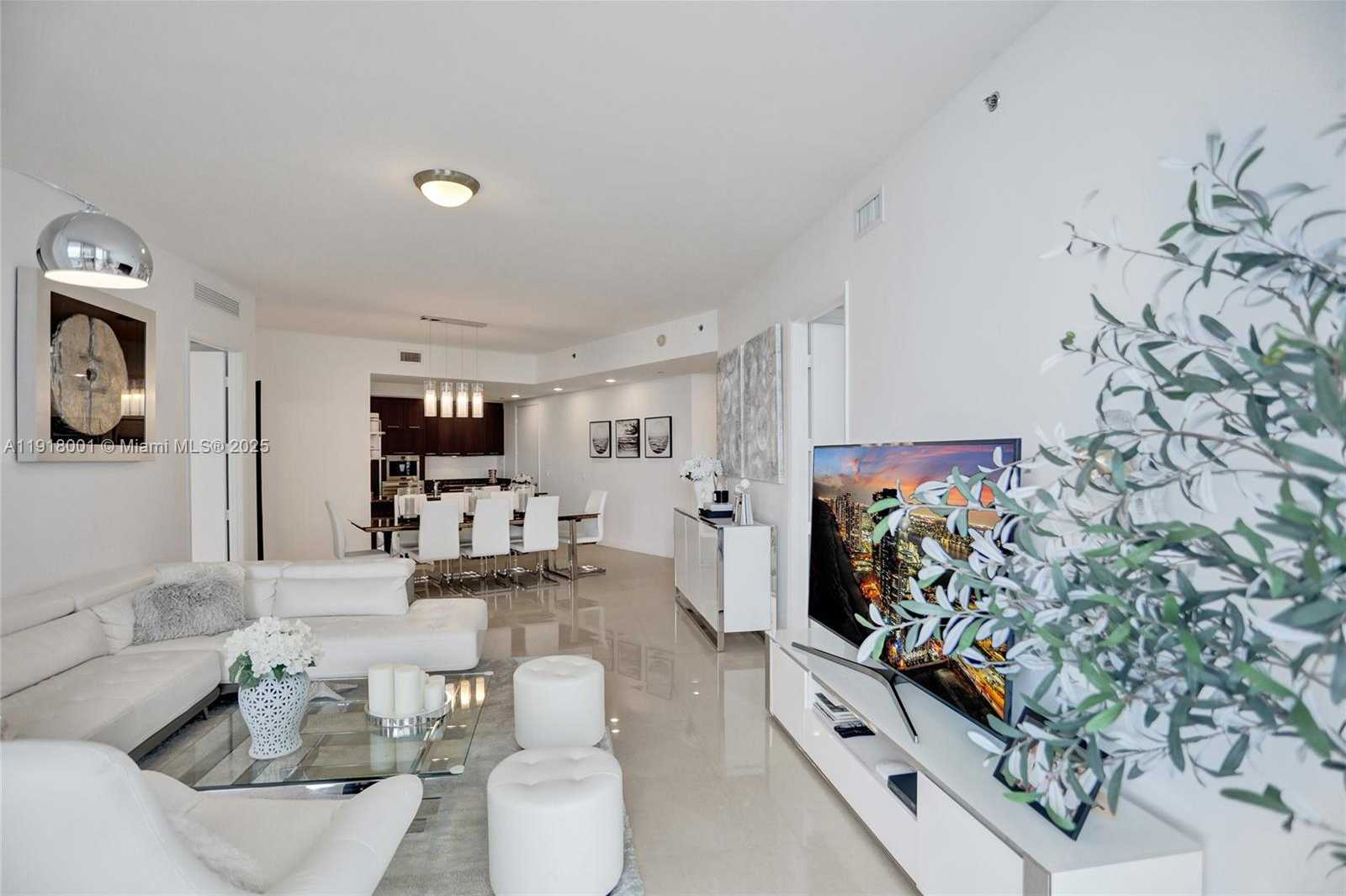 Small Image of 15901 COLLINS AVE #603, Sunny Isles Beach Number 26