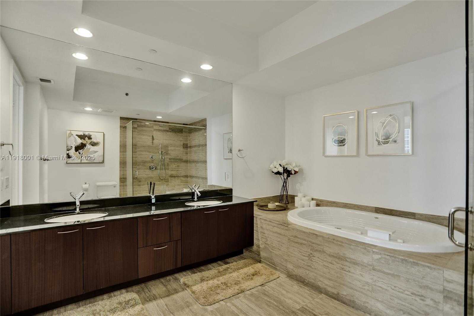 Small Image of 15901 COLLINS AVE #603, Sunny Isles Beach Number 36