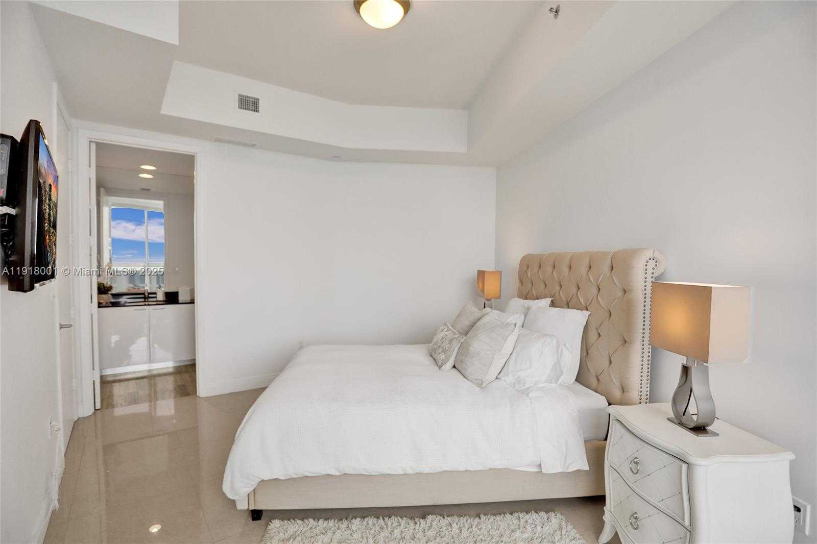 Small Image of 15901 COLLINS AVE #603, Sunny Isles Beach Number 40