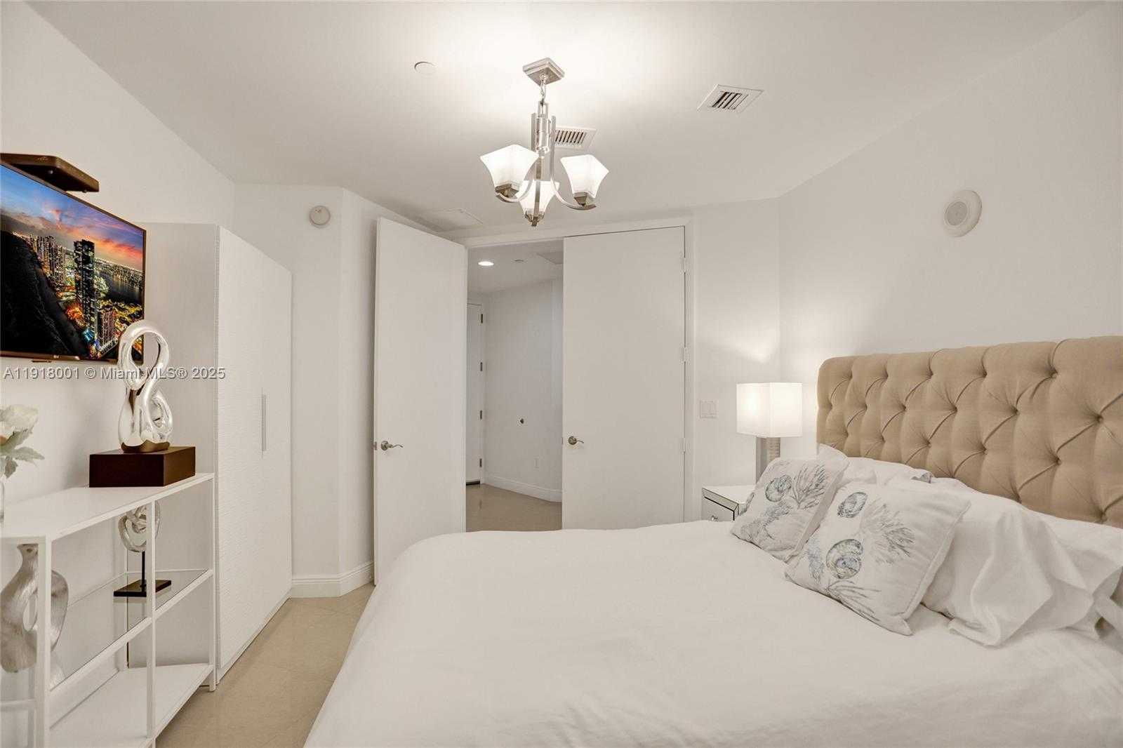 Small Image of 15901 COLLINS AVE #603, Sunny Isles Beach Number 46