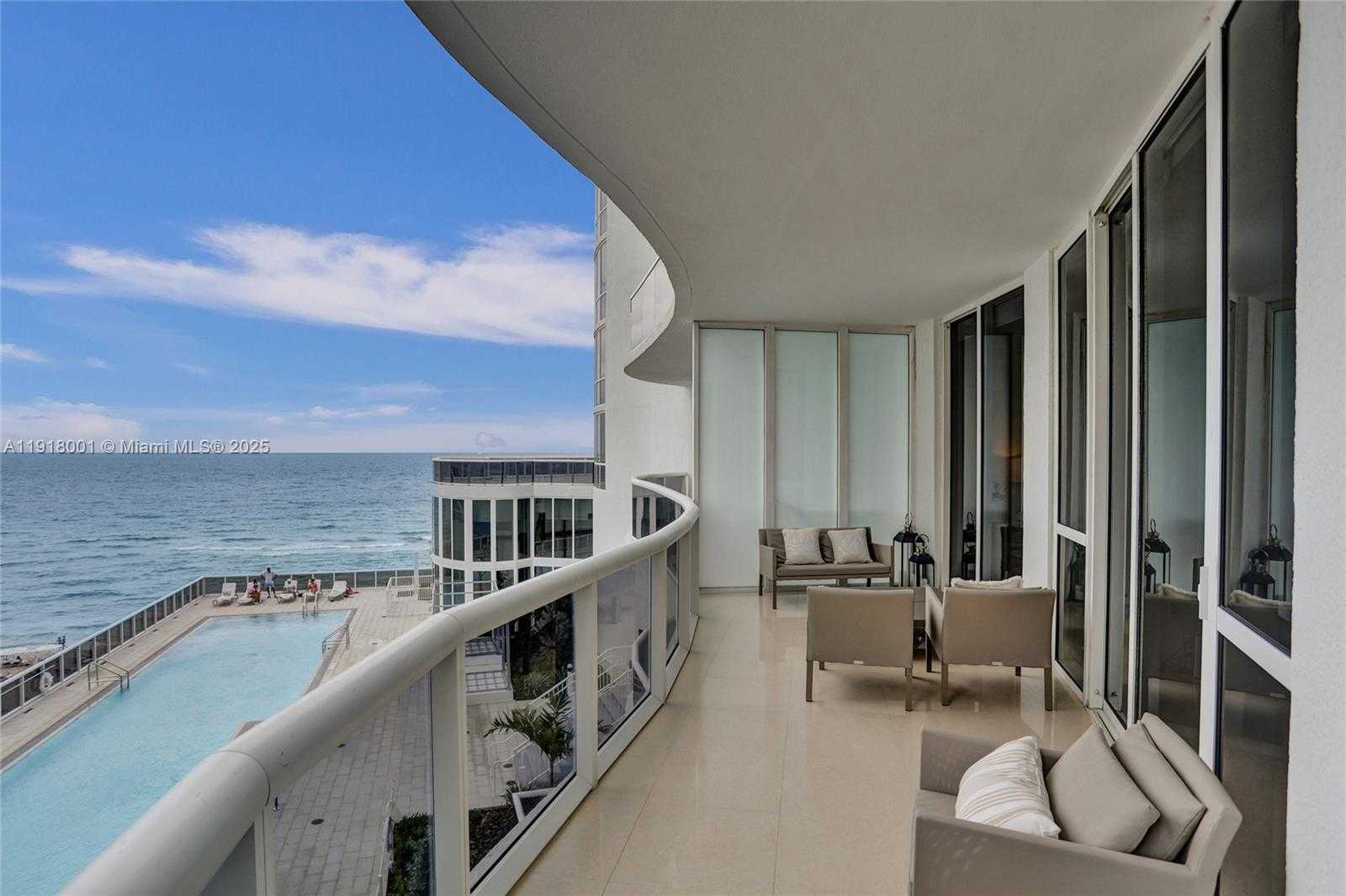 Small Image of 15901 COLLINS AVE #603, Sunny Isles Beach Number 49