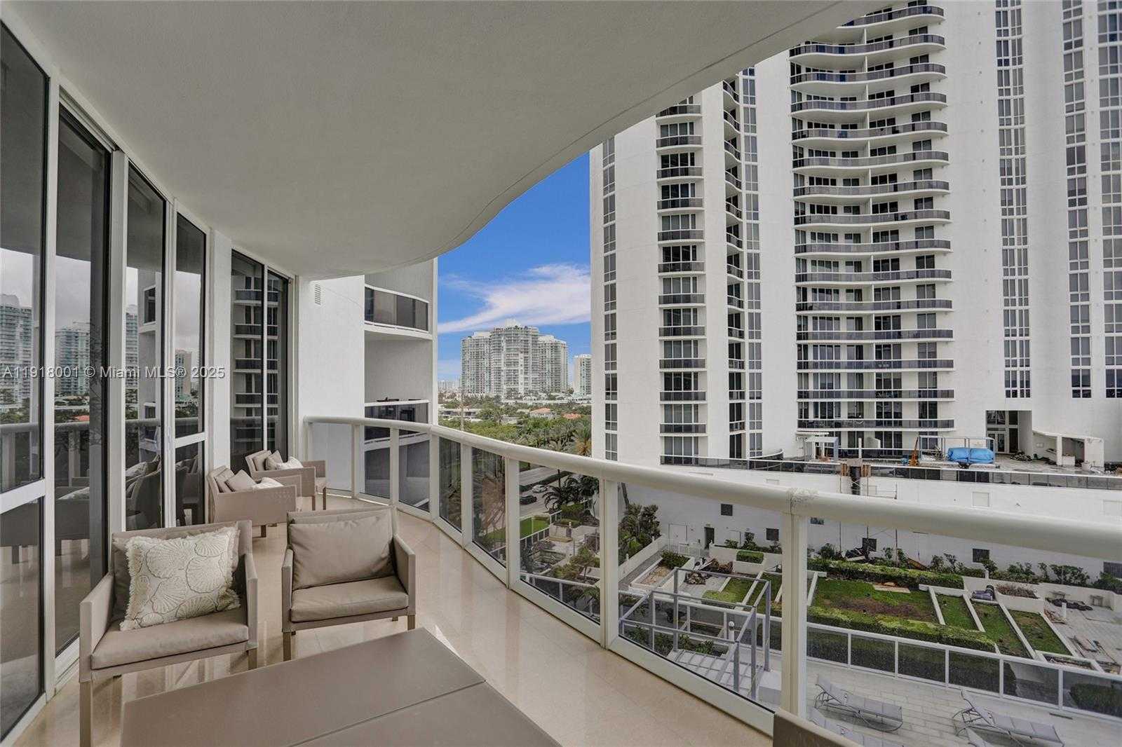 Small Image of 15901 COLLINS AVE #603, Sunny Isles Beach Number 51