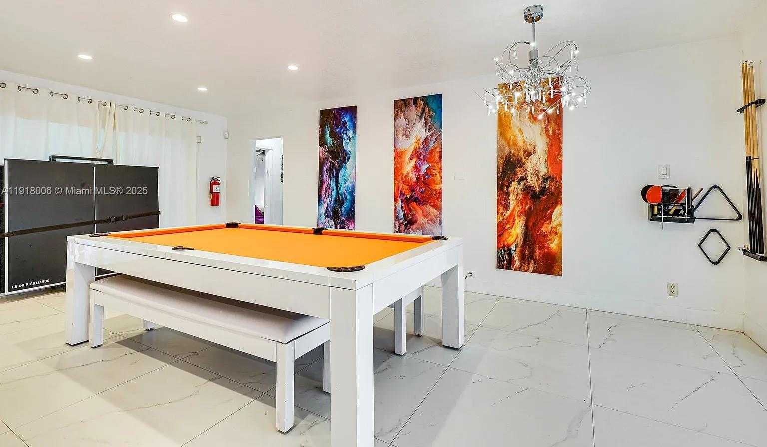 Small Image of 963 NAUTILUS ISLE, Dania Beach Number 24