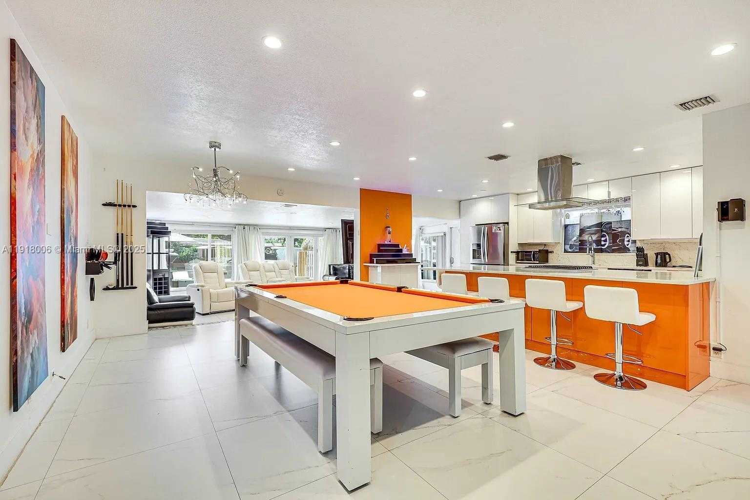 Small Image of 963 NAUTILUS ISLE, Dania Beach Number 37