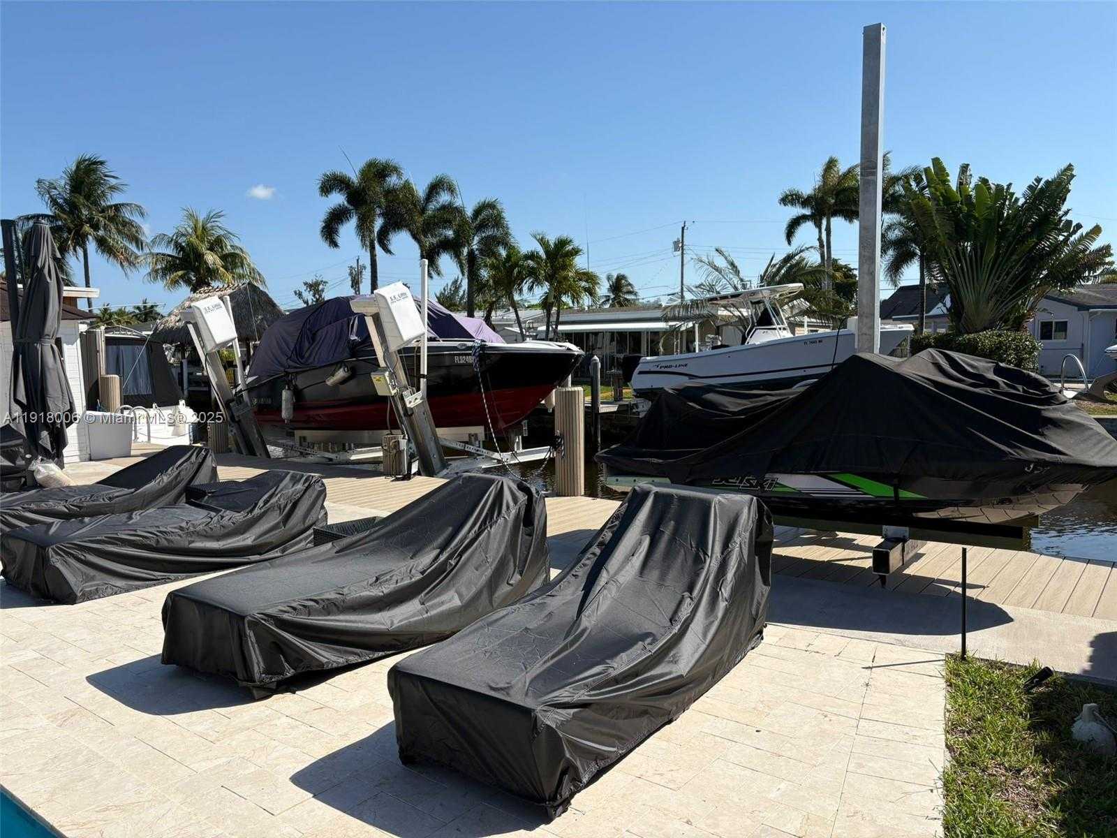 Small Image of 963 NAUTILUS ISLE, Dania Beach Number 9