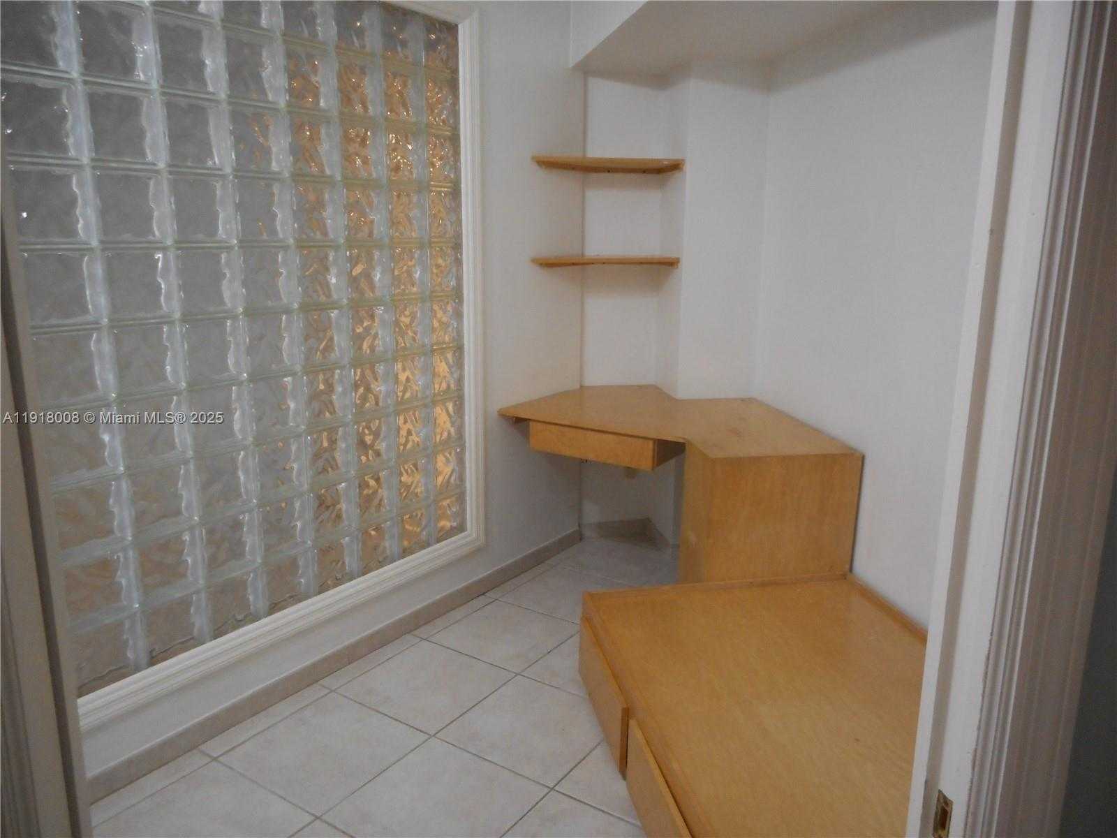 Small Image of 10185 COLLINS AVE #1002, Bal Harbour Number 10