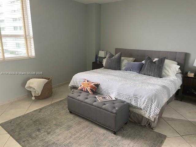 Small Image of 10185 COLLINS AVE #1002, Bal Harbour Number 21