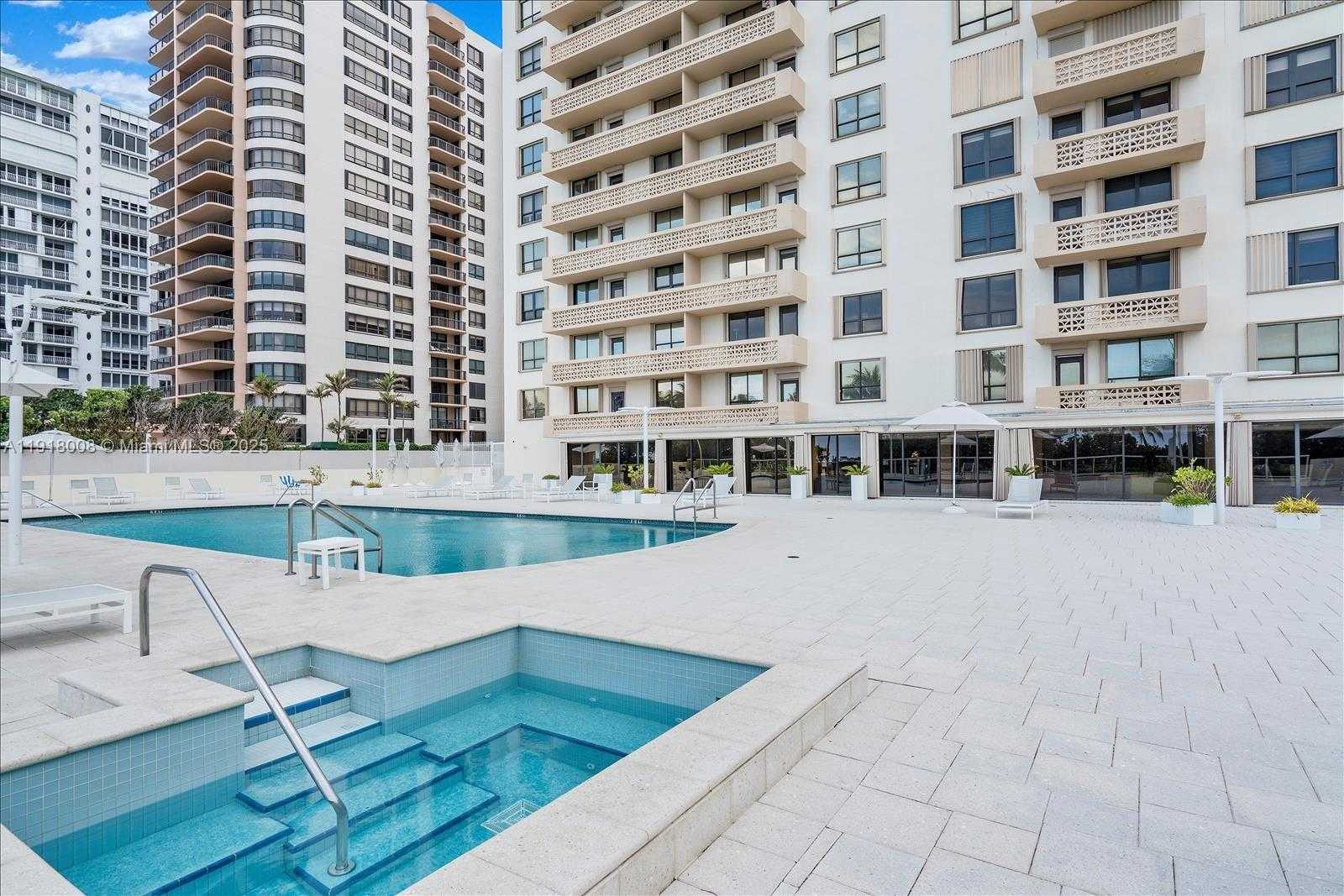 Small Image of 10185 COLLINS AVE #1002, Bal Harbour Number 31