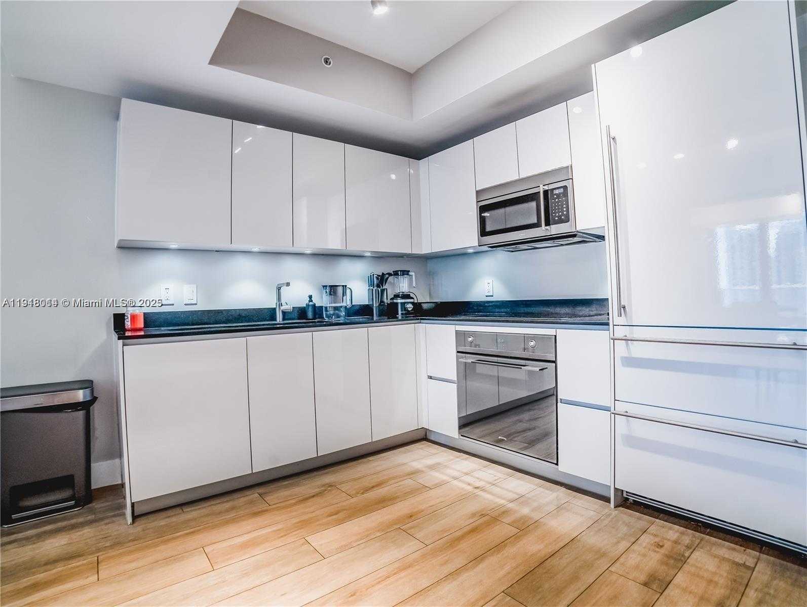 Small Image of 1010 BRICKELL AVE #2611, Miami Number 10