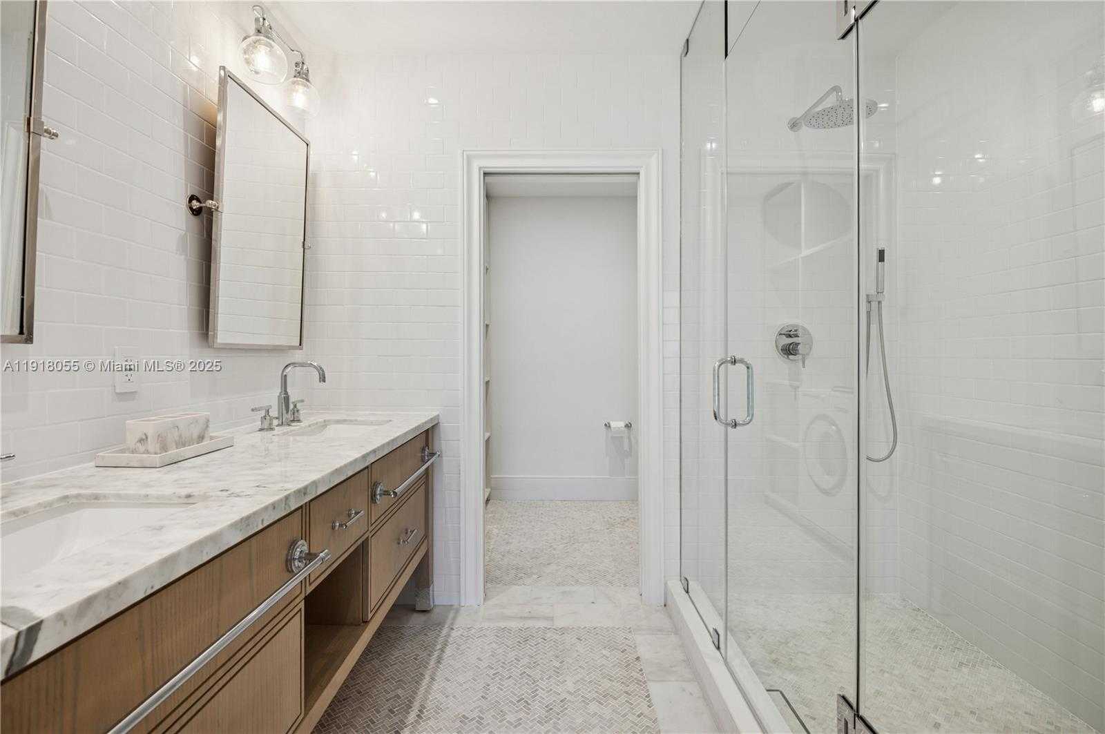 Small Image of 705 CRANDON BLVD #306, Key Biscayne Number 9