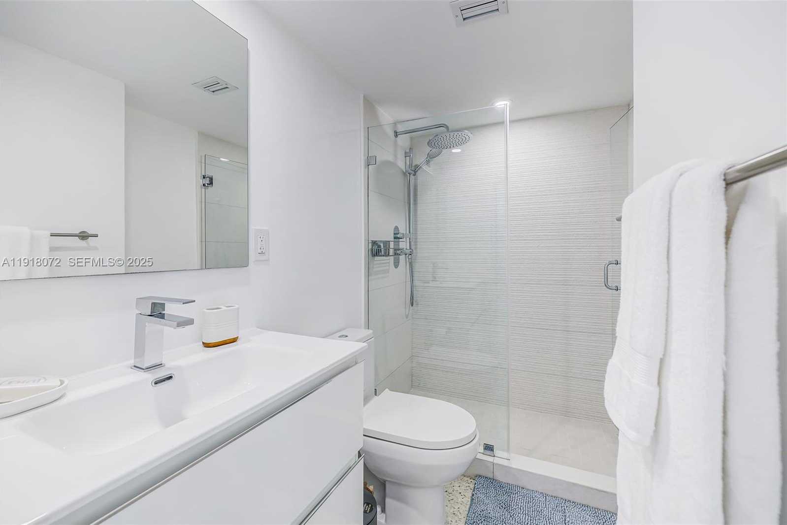 Small Image of 1865 BRICKELL AVE #A1911, Miami Number 8