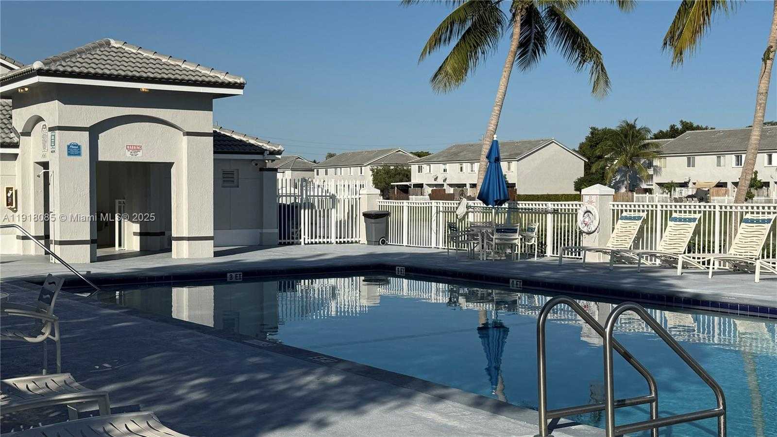 Small Image of 14105 SOUTH WEST 120TH CT #2-16, Miami Number 11