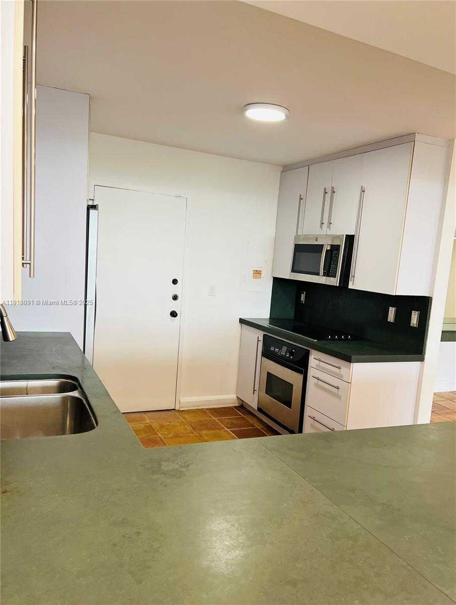 Small Image of 1 GROVE ISLE DR #A405, Miami Number 13