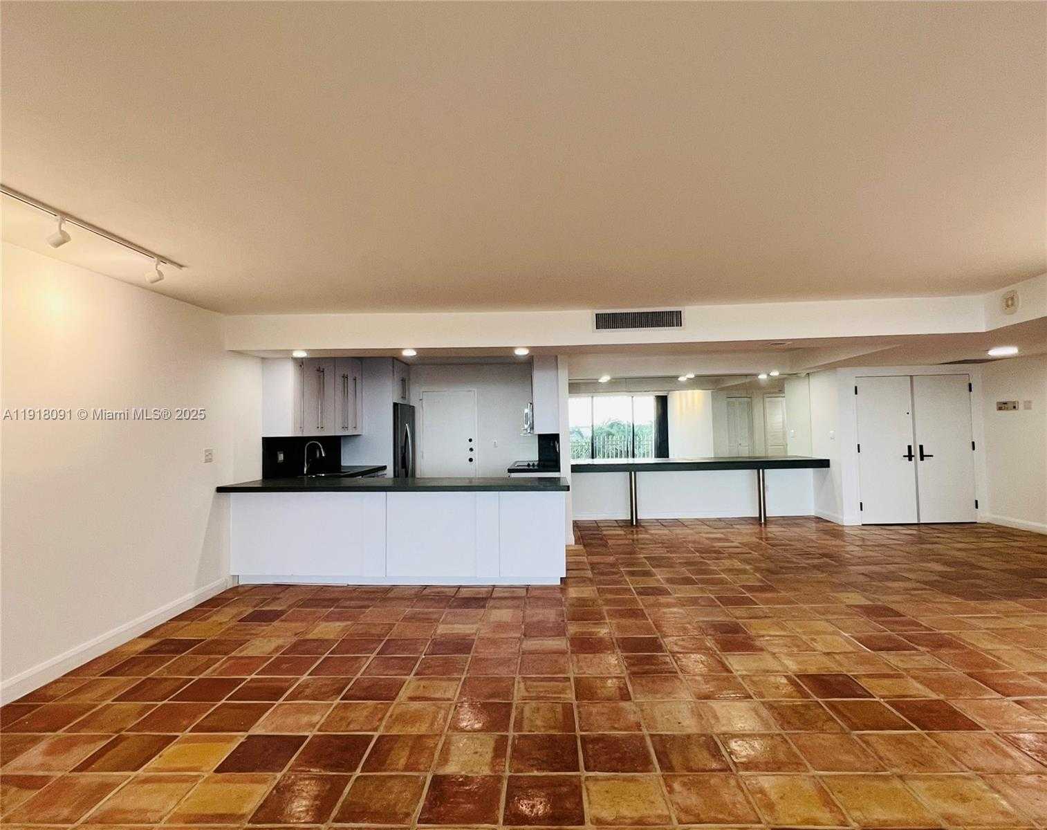 Small Image of 1 GROVE ISLE DR #A405, Miami Number 16