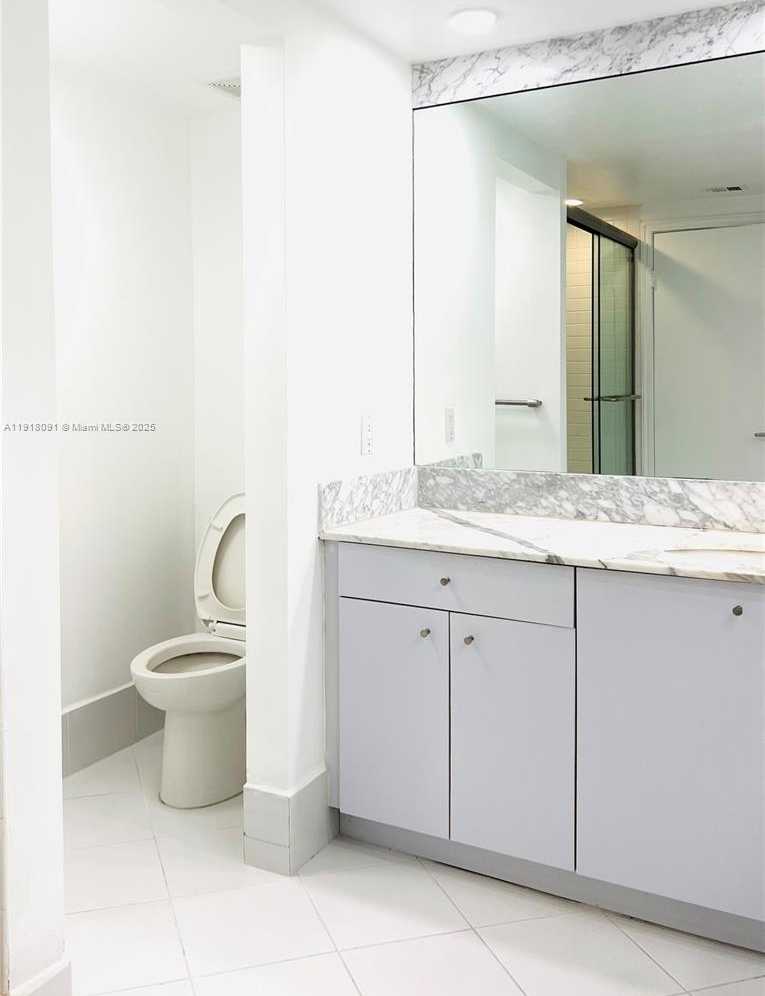 Small Image of 1 GROVE ISLE DR #A405, Miami Number 7