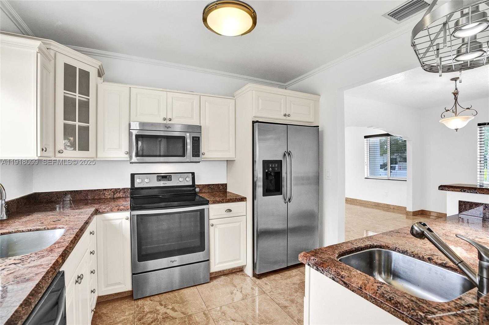 Imagen de Pequeño Objeto