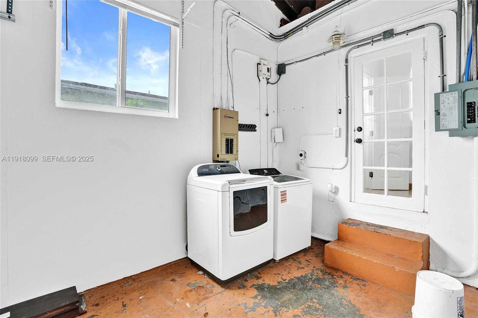 Imagen de Pequeño Objeto