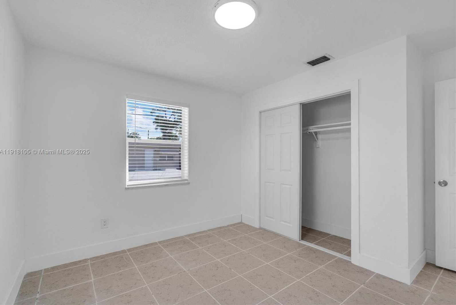 Small Image of 124 SOUTH EAST 2ND TER #1-2, Hallandale Beach Number 15