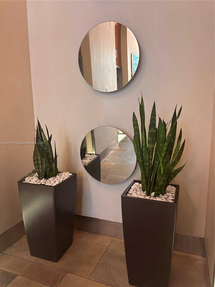 Small Image of 55 SOUTH EAST 6TH ST #1207, Miami Number 10