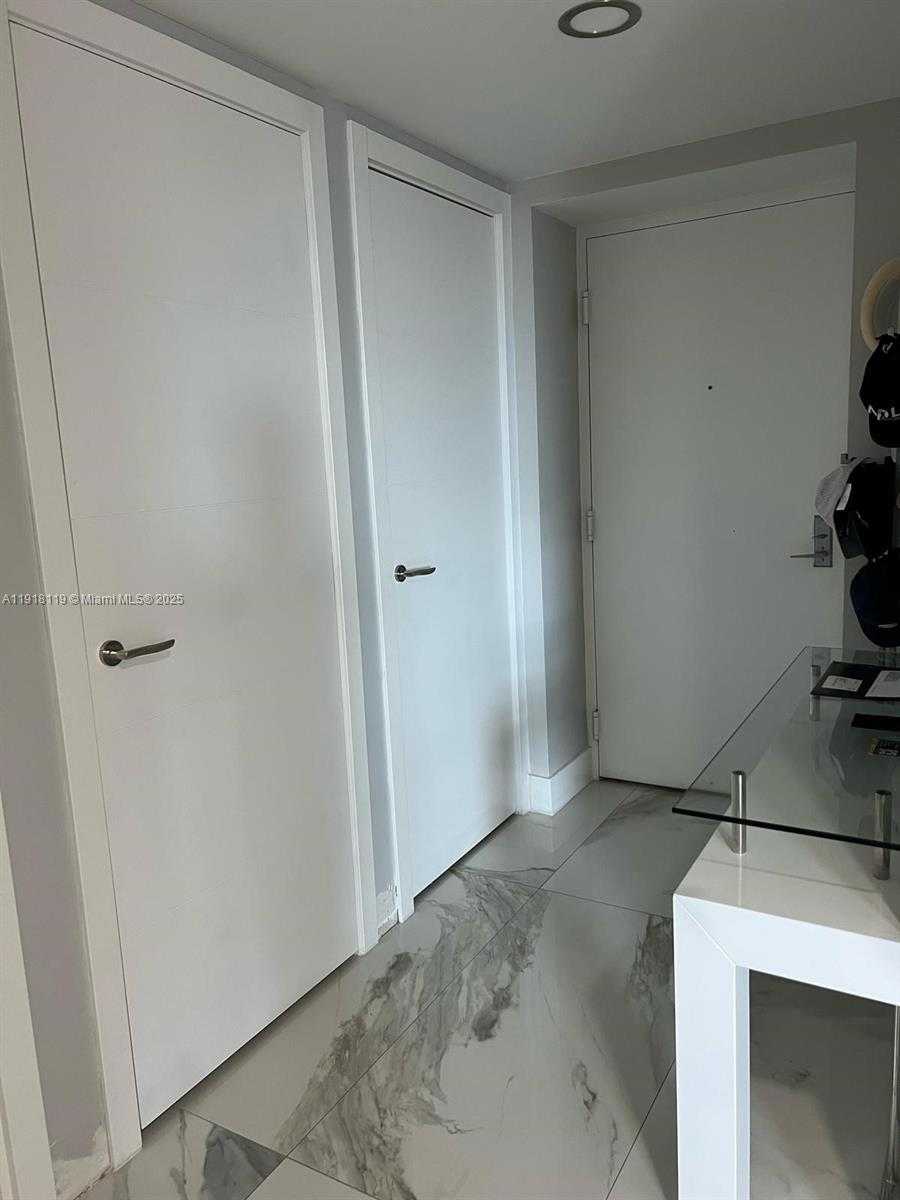 Small Image of 55 SOUTH EAST 6TH ST #1207, Miami Number 14