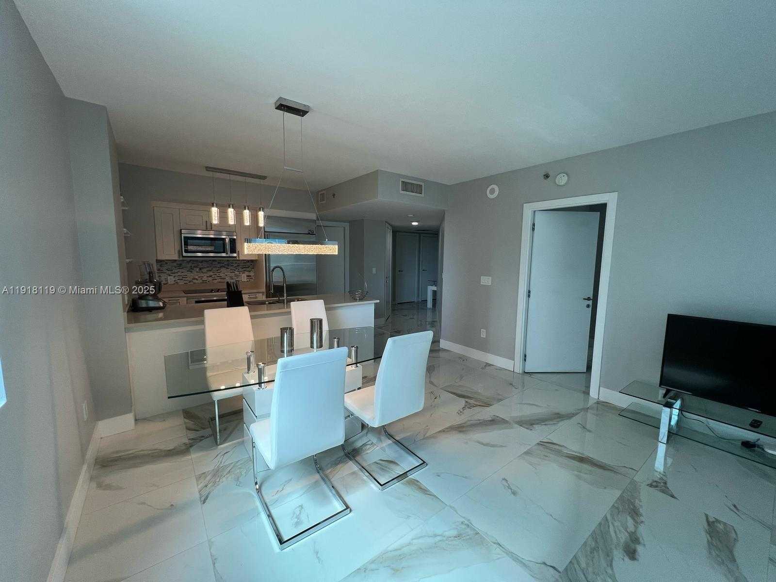 Small Image of 55 SOUTH EAST 6TH ST #1207, Miami Number 33