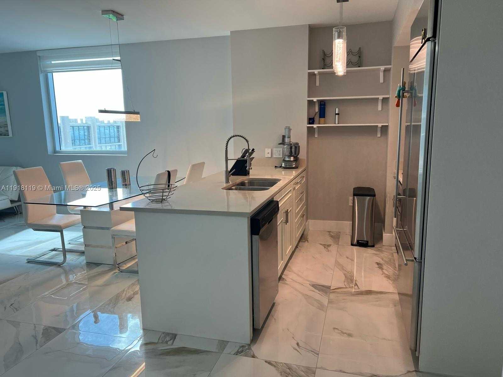 Small Image of 55 SOUTH EAST 6TH ST #1207, Miami Number 40