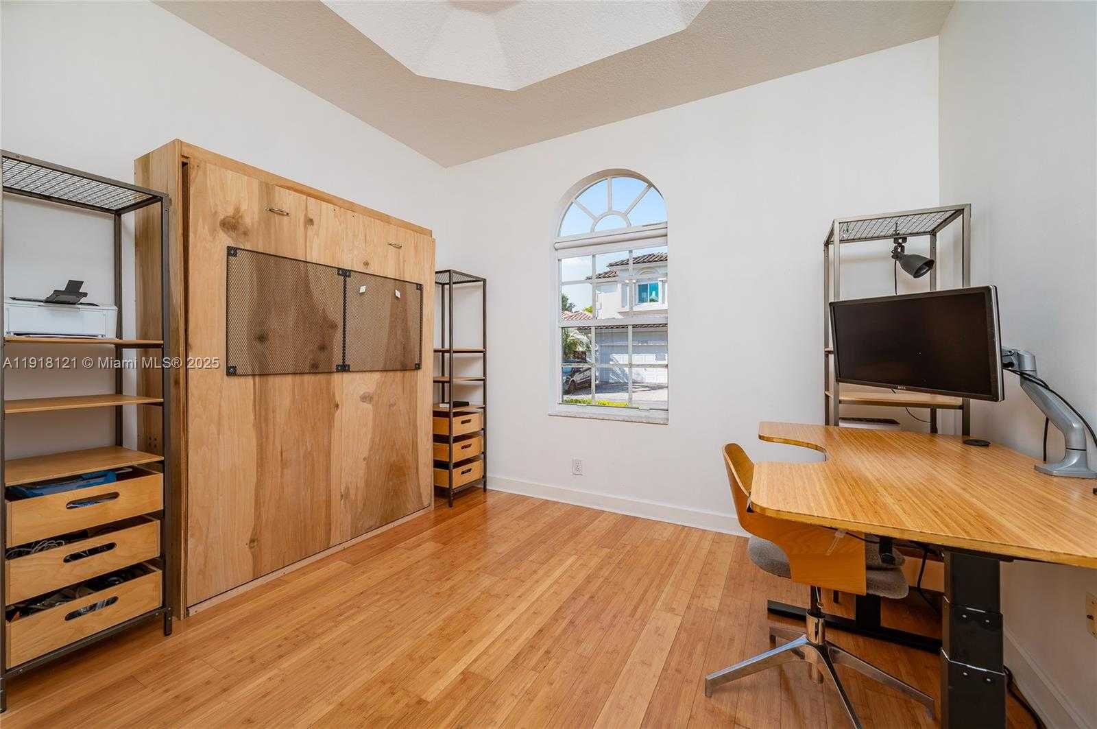 Small Image of 10924 NORTH WEST 67TH ST #10924, Doral Number 15