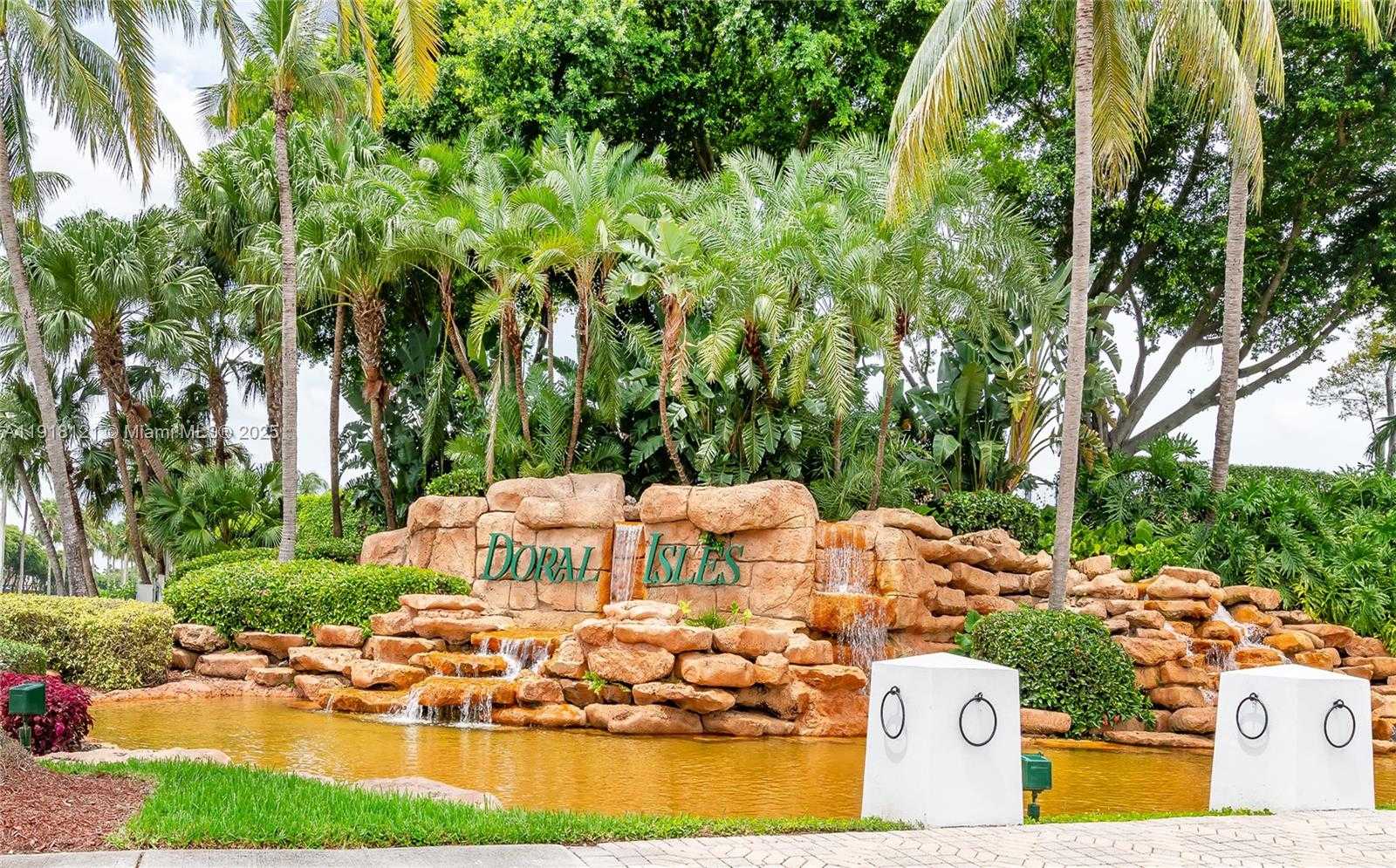 Small Image of 10924 NORTH WEST 67TH ST #10924, Doral Number 25