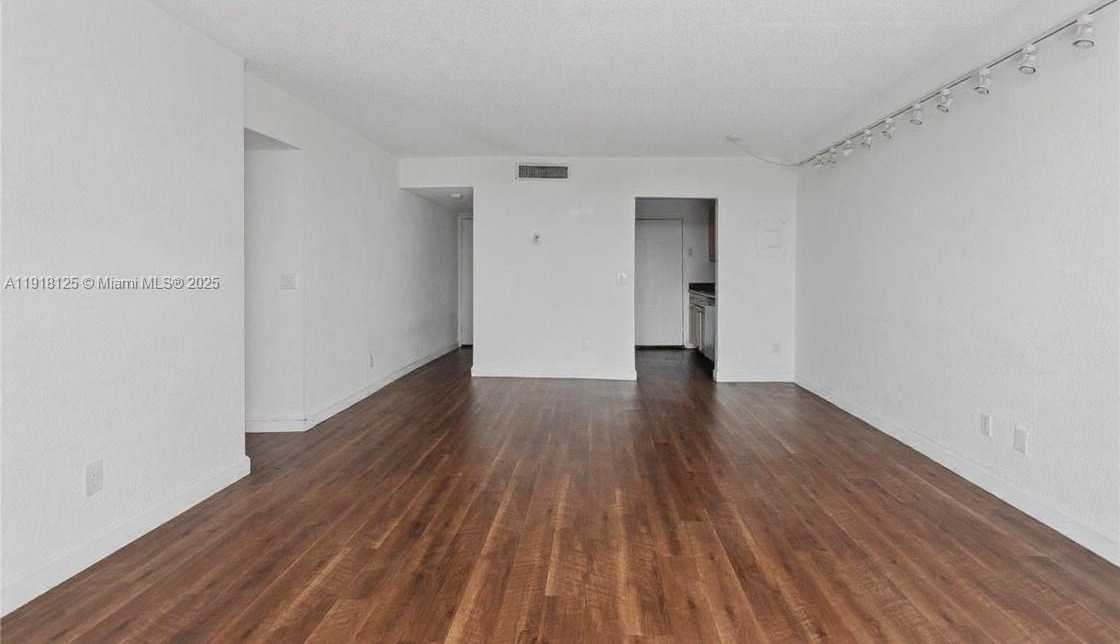 Small Image of 2020 NORTH EAST 135TH ST #404, North Miami Number 8
