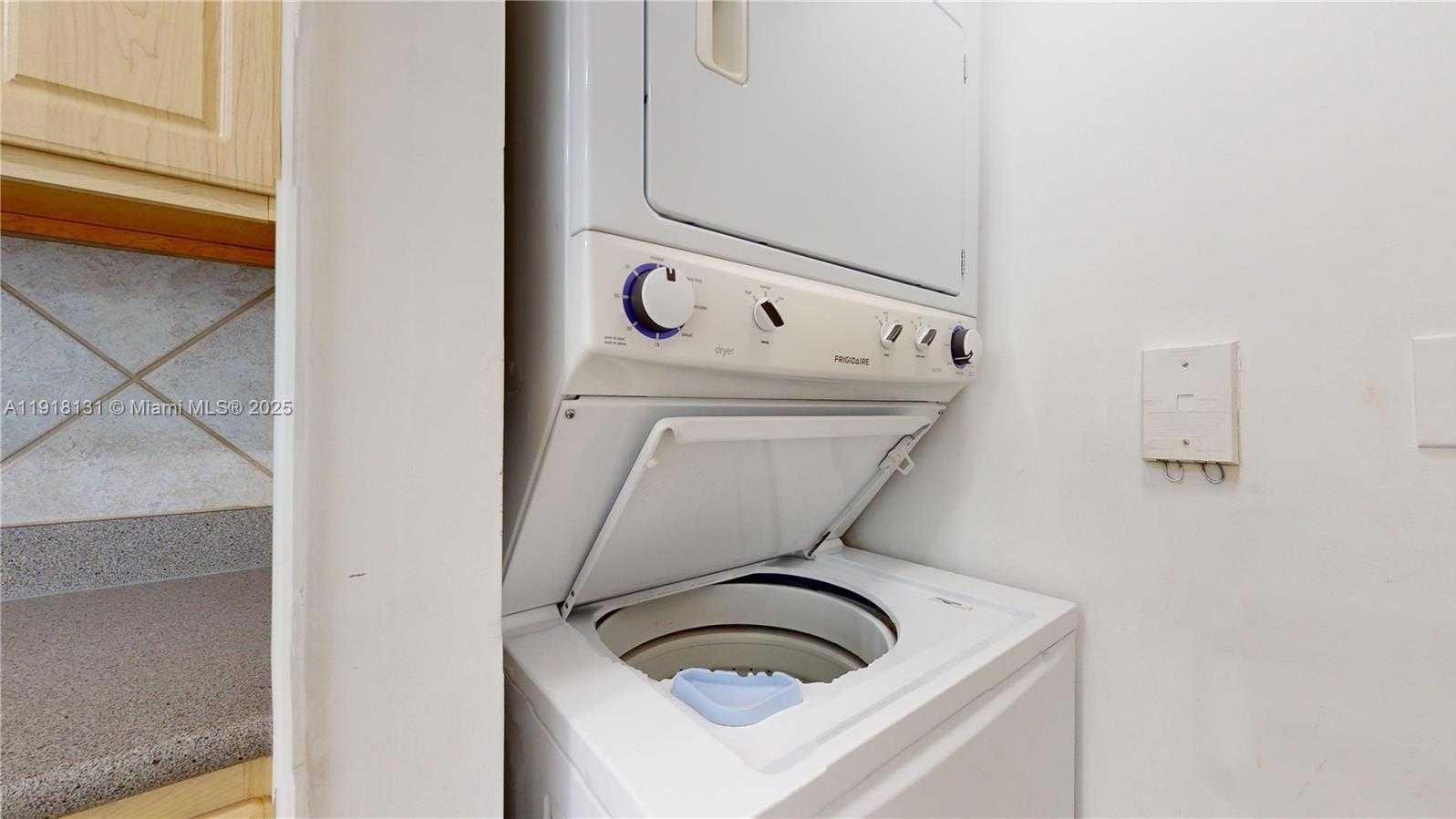 Small Image of 2665 SOUTH WEST 37TH AVE #908, Miami Number 11