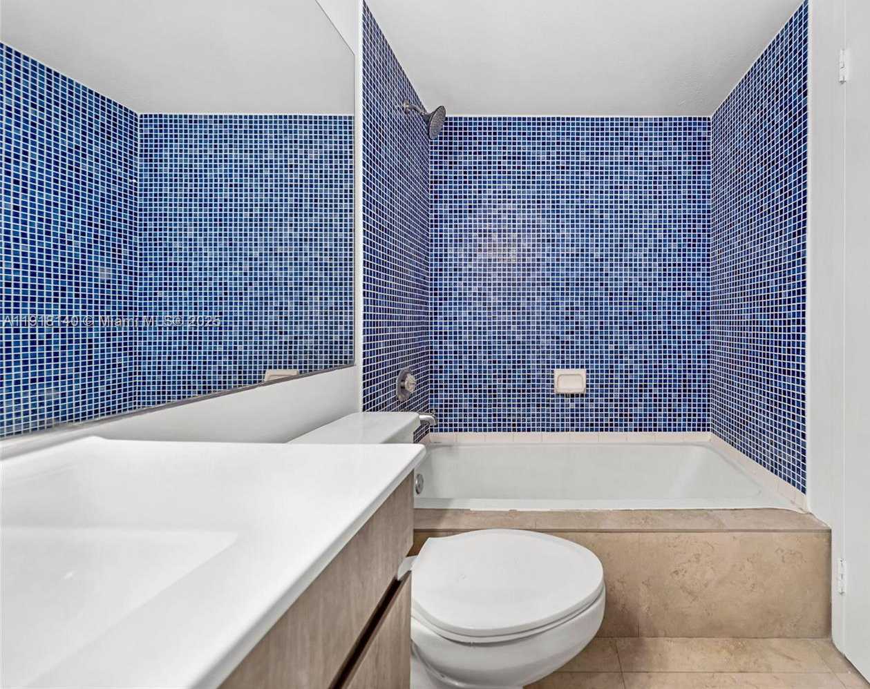 Small Image of 7601 EAST TREASURE DR #PH215, North Bay Village Number 28