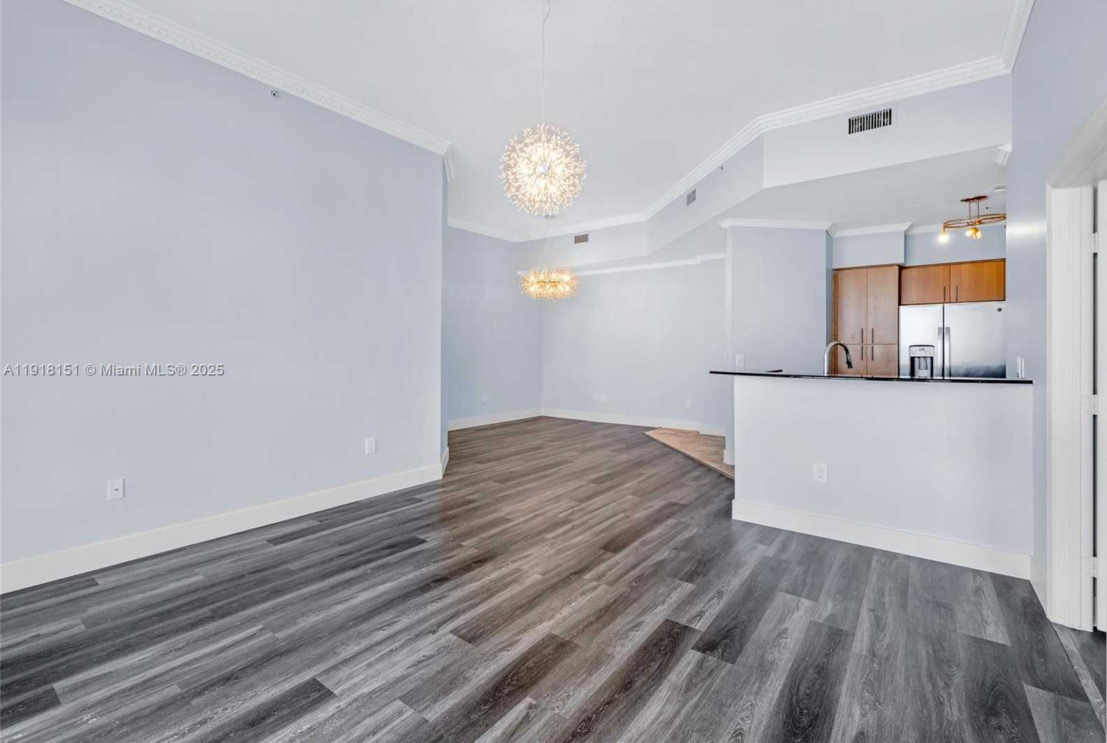 Small Image of 7900 HARBOR ISLAND DR #PH8, North Bay Village Number 10