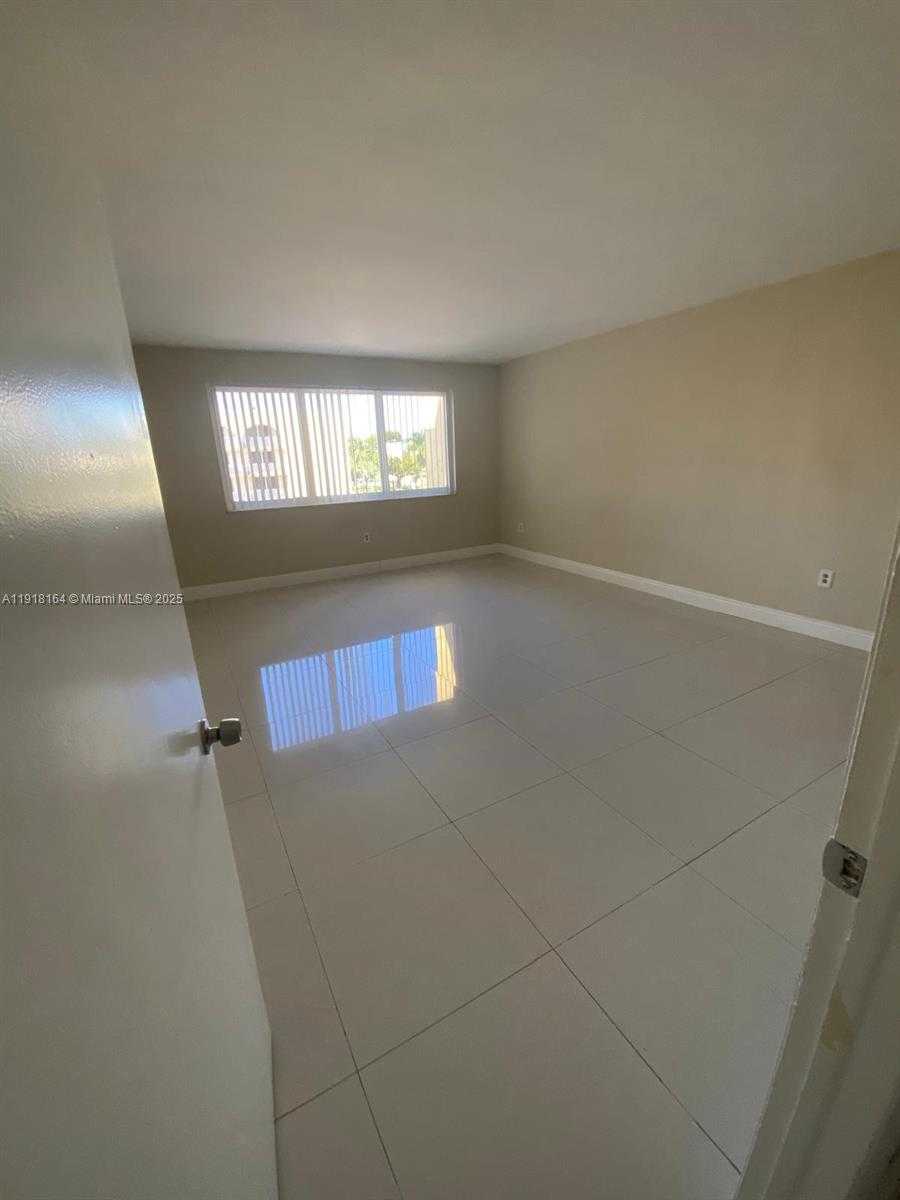 Small Image of 6970 NORTH WEST 186TH ST #3-410, Hialeah Number 7