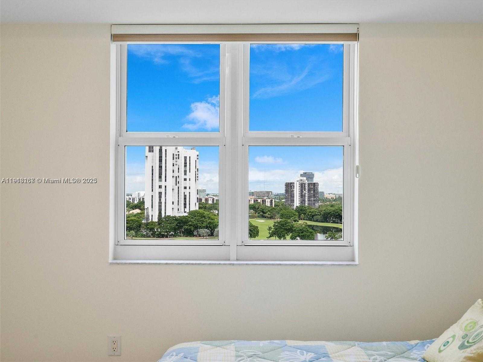 Small Image of 20000 EAST COUNTRY CLUB DR #1102, Aventura Number 23