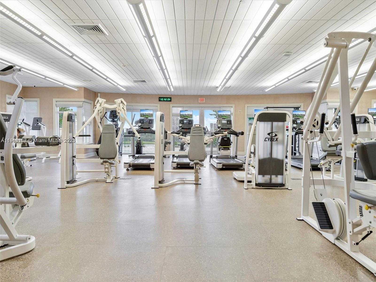 Small Image of 20000 EAST COUNTRY CLUB DR #1102, Aventura Number 32