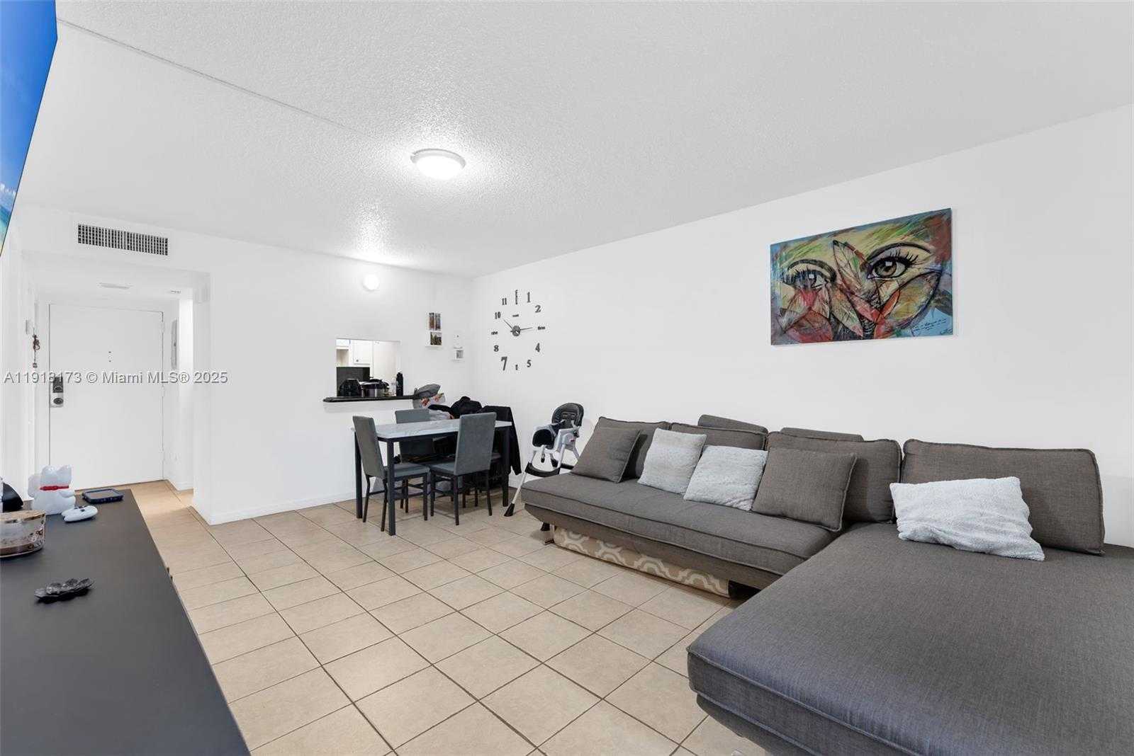 Small Image of 14415 NORTH KENDALL DR #212G, Miami Number 6