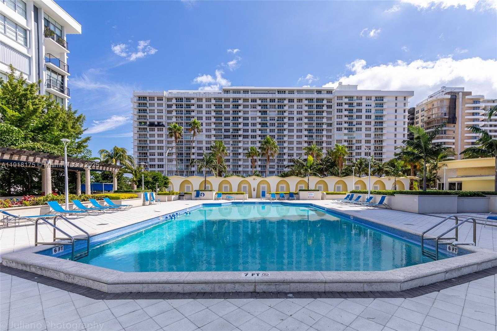 Small Image of 5600 COLLINS AVE #8Y, Miami Beach Number 29