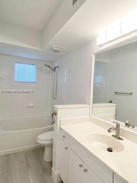 Small Image of 17100 NORTH BAY RD #1604, Sunny Isles Beach Number 15