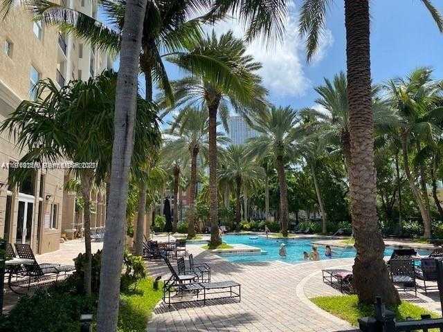 Small Image of 17100 NORTH BAY RD #1604, Sunny Isles Beach Number 25