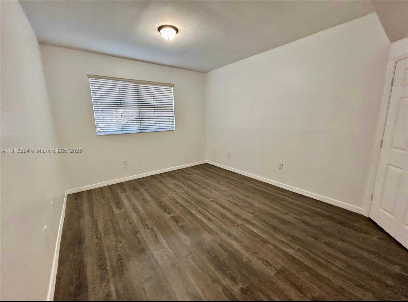 Small Image of 10870 NORTH WEST 88 TER #109, Doral Number 2