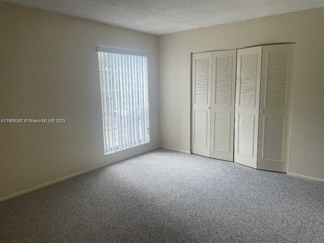 Small Image of 10784 NORTH KENDALL DR #D4, Miami Number 8